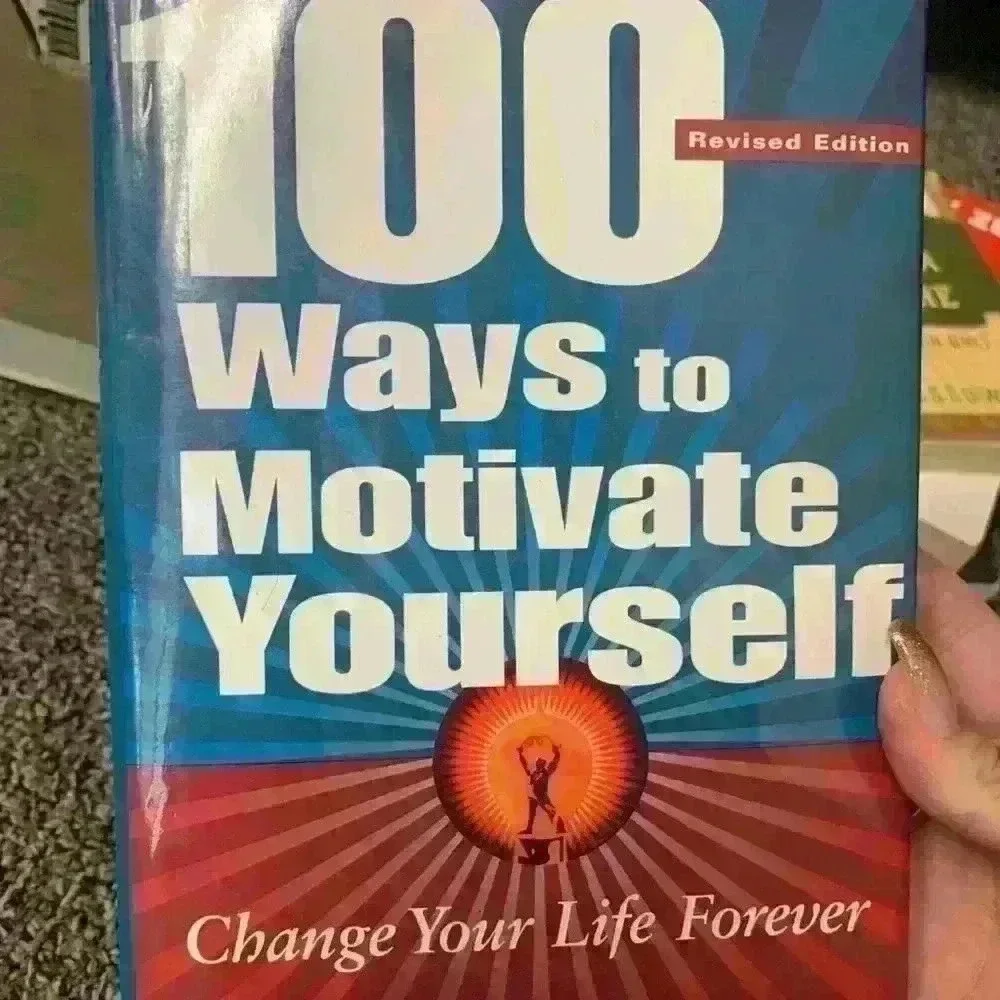 Bundle of books - Picture 2 of 16